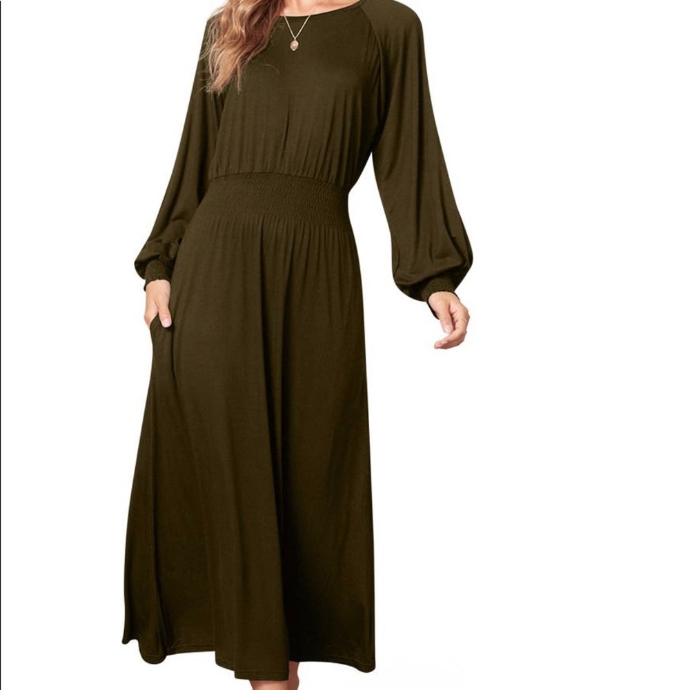 BB Dakota Steve Madden long sleeve midi dress. Olive. Size large